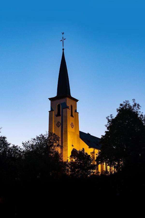 Hotel Huberty Kautenbach Bagian luar foto