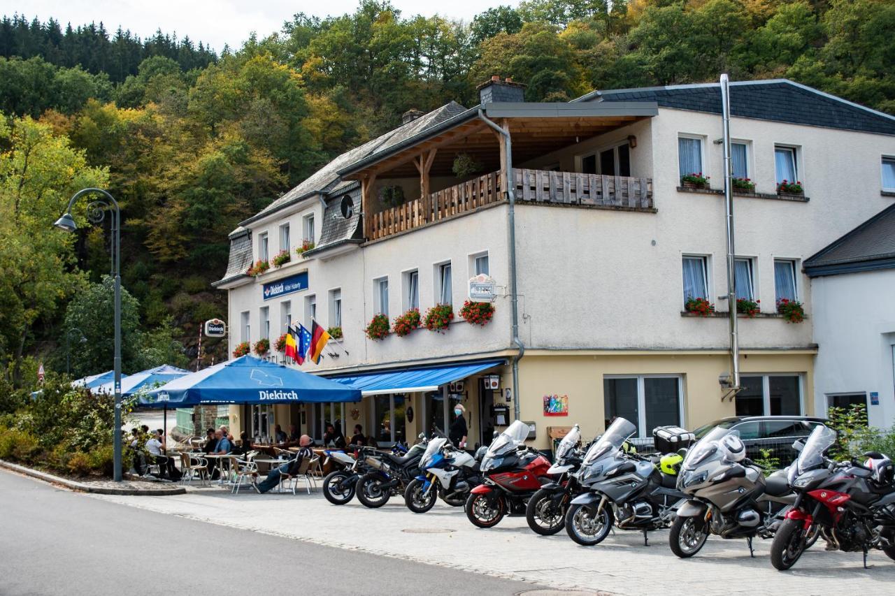 Hotel Huberty Kautenbach Bagian luar foto