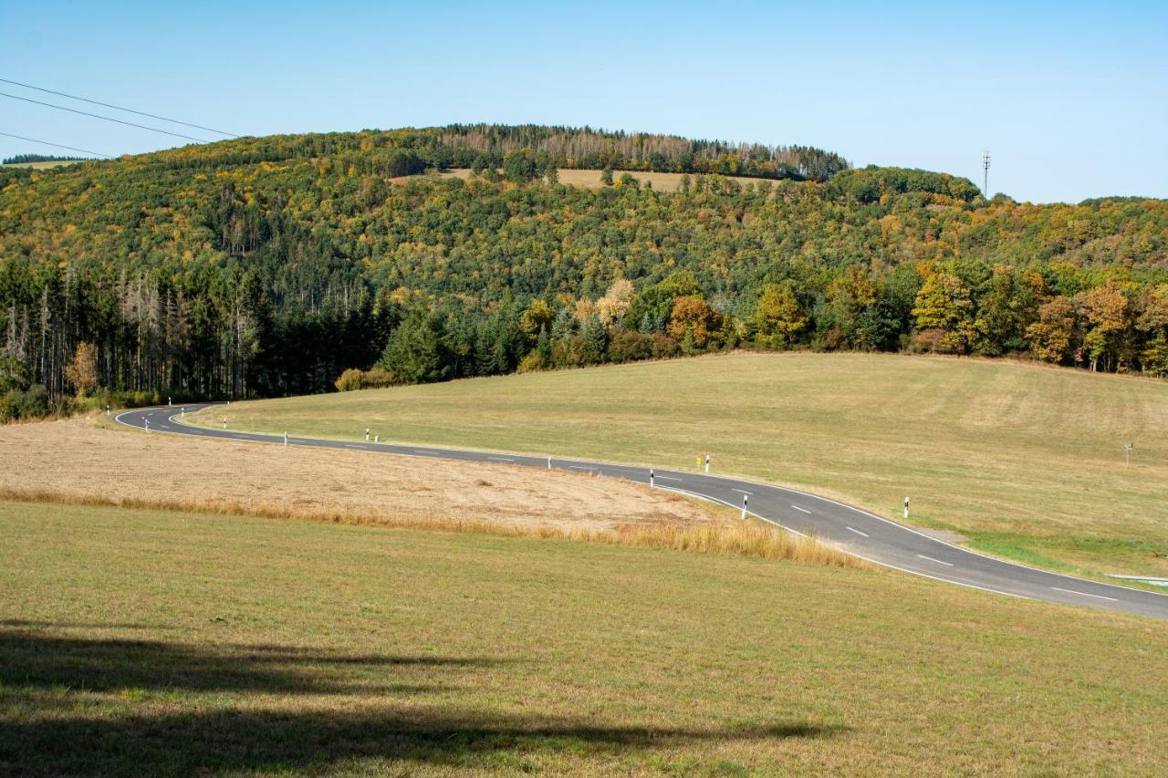 Hotel Huberty Kautenbach Bagian luar foto
