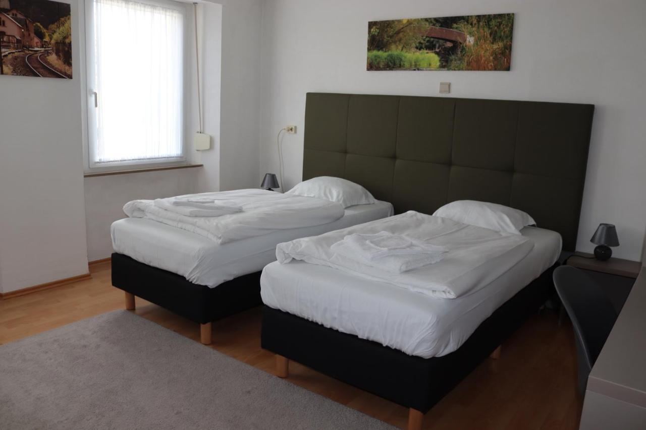 Hotel Huberty Kautenbach Bagian luar foto